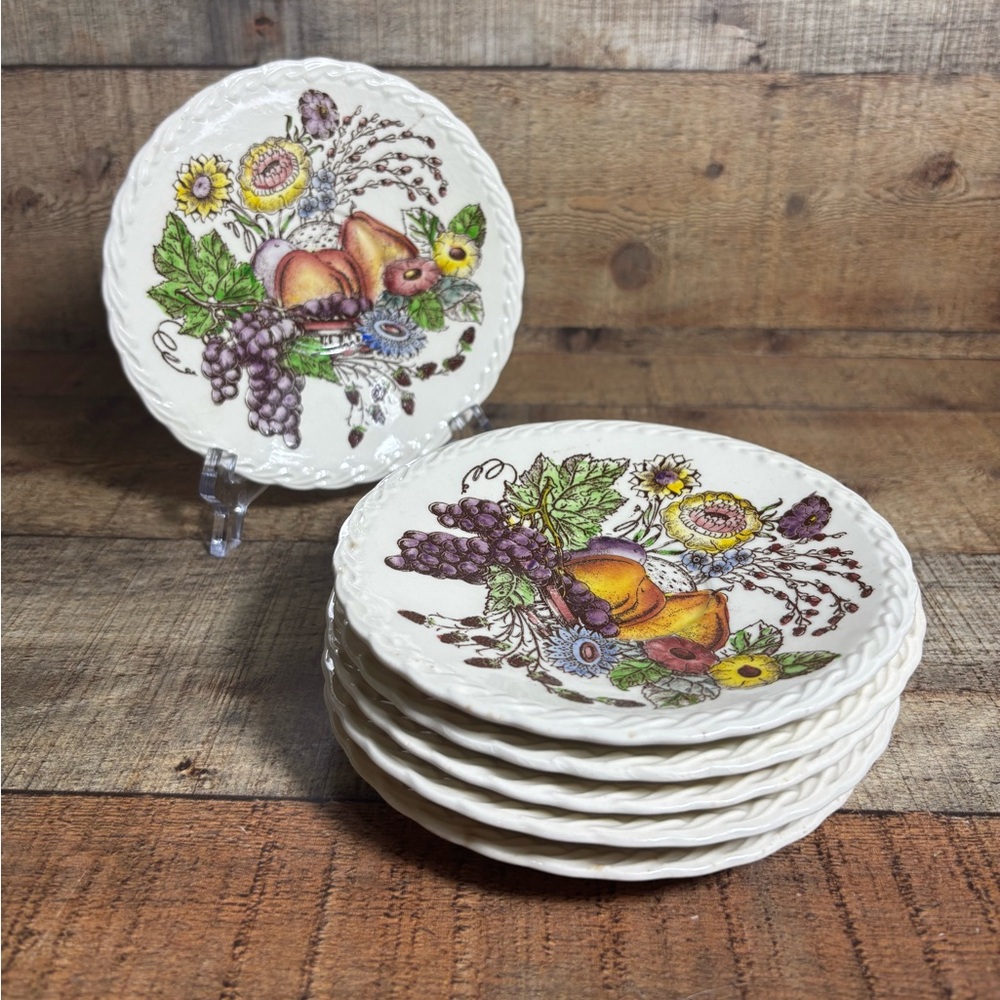 6- 1940's Vernon Kilns Handpainted Saucer Plate 6” Fruitdale Pattern , CA, USA